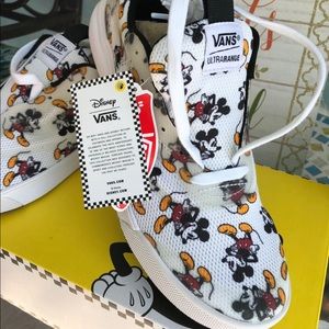 Men’s Mickey Vans Sneakers Brand New never worn